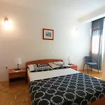 M Pensjonat Pirovac