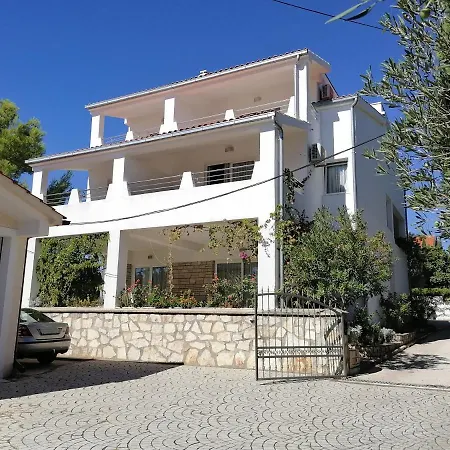 بيت ضيافة M 3*