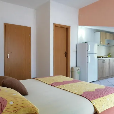 M Guest house 3*