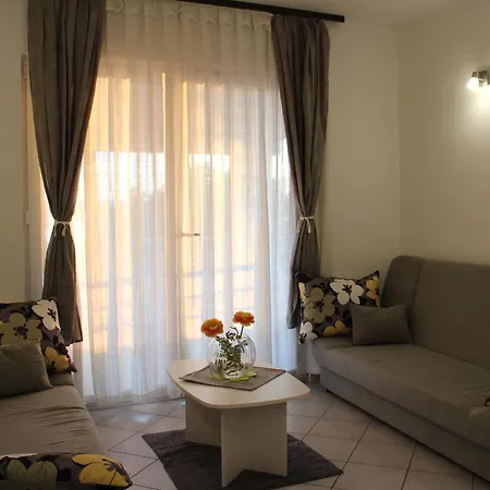 M Guest house Pirovac